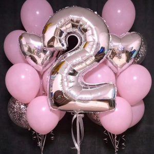 Фонтани з фольгованими цифрами